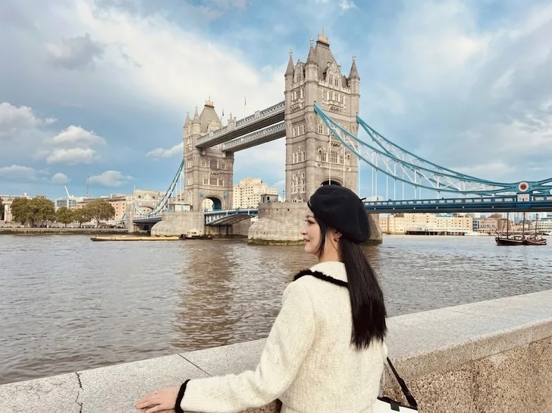 Có nhiều góc chụp ấn tượng bên dòng sông Thames